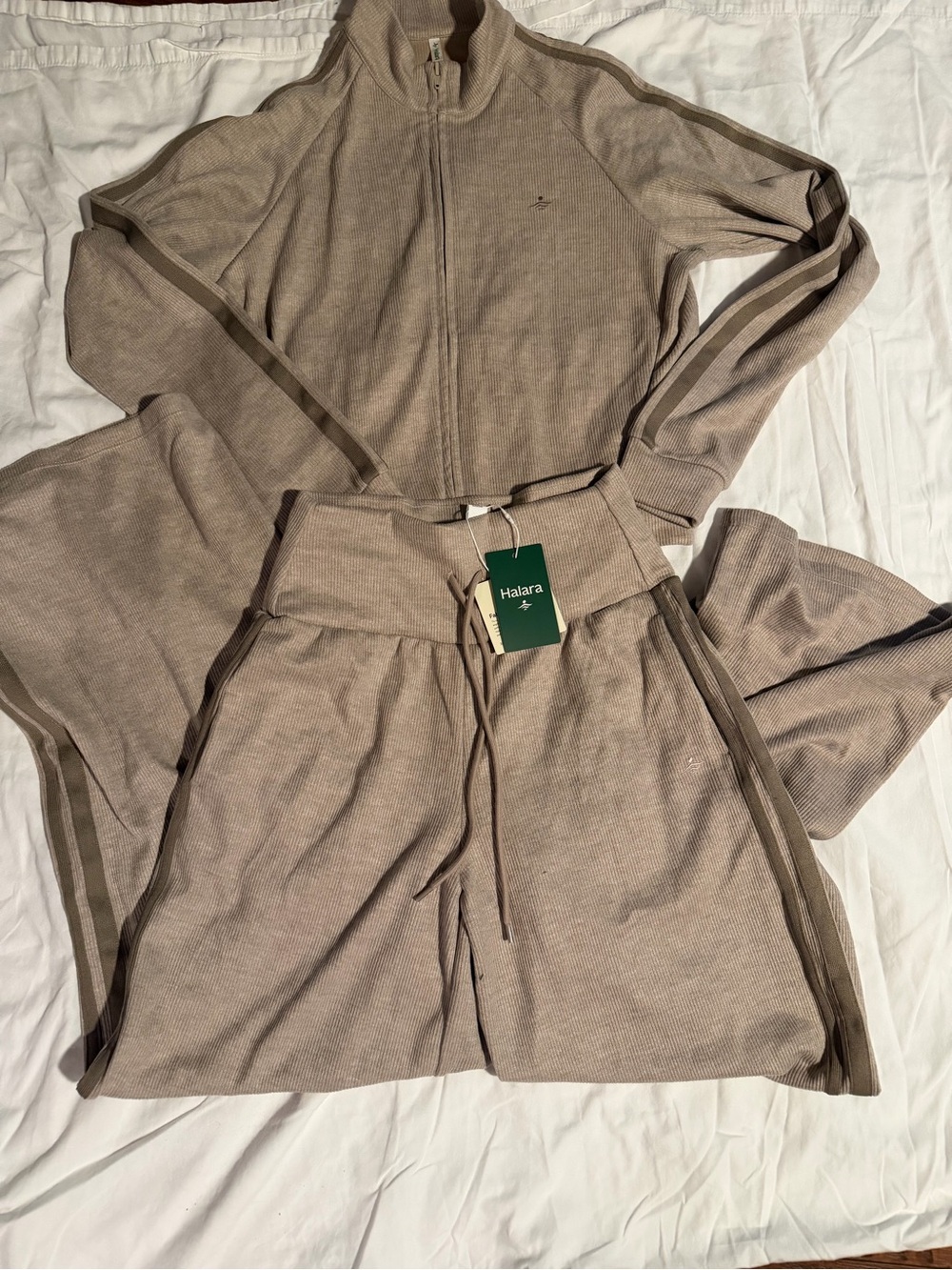 Halara Ribbed Tracksuit Set Zip Jacket Wide Leg Pants Tan Beige Small NWT